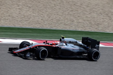 11.04.2015 - Free Practice 3, Jenson Button (GBR)  McLaren Honda MP4-30.