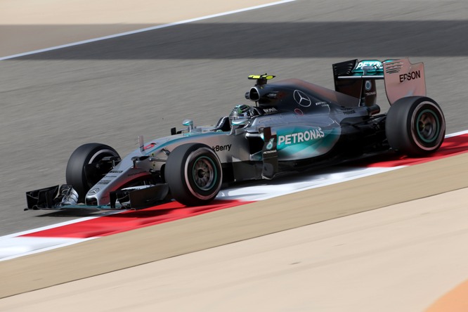 17.04.2015 - Free Practice 1, Nico Rosberg (GER) Mercedes AMG F1 W06