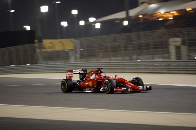 17.04.2015 - Free Practice 2, Sebastian Vettel (GER) Scuderia Ferrari SF15-T