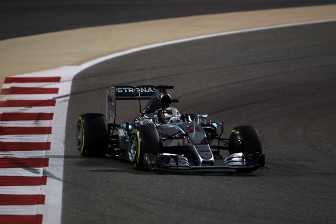 19.04.2015 - Race, Lewis Hamilton (GBR) Mercedes AMG F1 W06