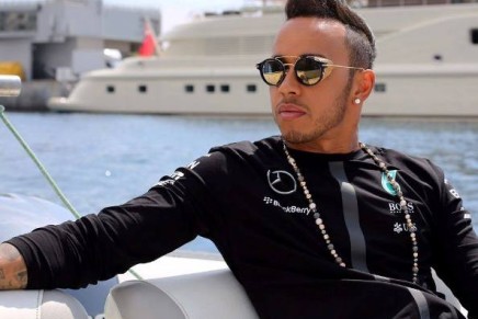 Hamilton si bulla dei 100 milioni