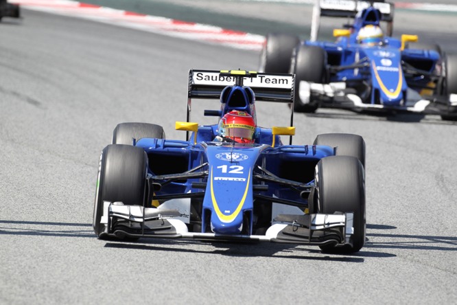 F1 | Sauber con le polveri bagnate a Barcellona