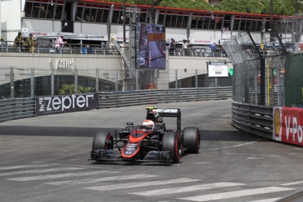 23.05.2015- free practice 3, Jenson Button (GBR) McLaren Honda MP4-30