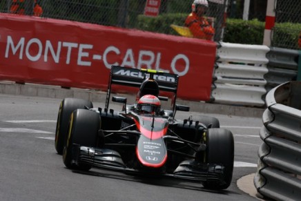 23.05.2015- free practice 3, Jenson Button (GBR) McLaren Honda MP4-30