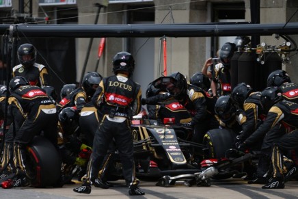 07.06.2015 - Race, Pit Stop, Pastor Maldonado (VEN) Lotus F1 Team E23