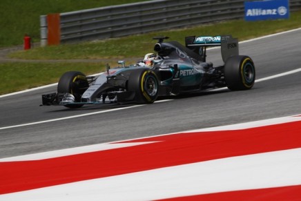 19.06.2015- Free Practice 1, Lewis Hamilton (GBR) Mercedes AMG F1 W06