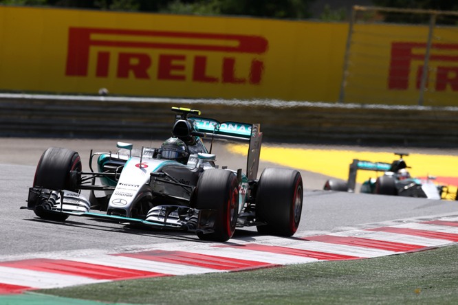 21.06.2015- Race, Nico Rosberg (GER) Mercedes AMG F1 W06