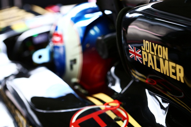 Palmer: “Sono sicuro che vedremo Vandoorne in F1 nel 2017”