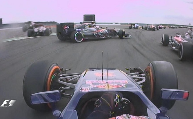 Lotus McLaren Alonso Button Silverstone 2015