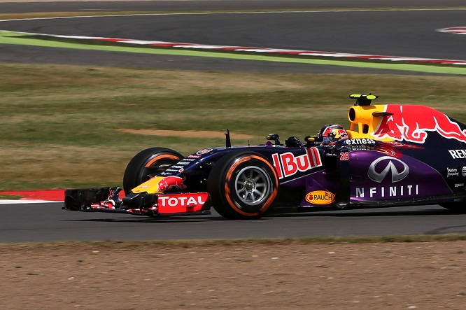 F1 | Red Bull in ripresa a Silverstone, bene Kvyat ma Ricciardo è out