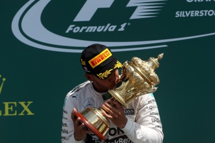 05.07.2015- Race, 1st position Lewis Hamilton (GBR) Mercedes AMG F1 W06