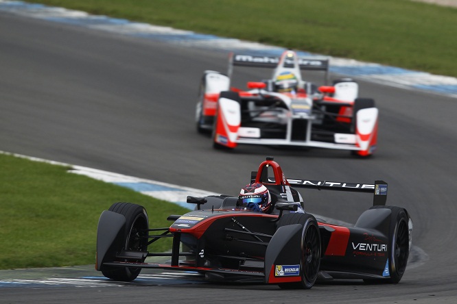 Sarrazin e Senna Test Donington 2015