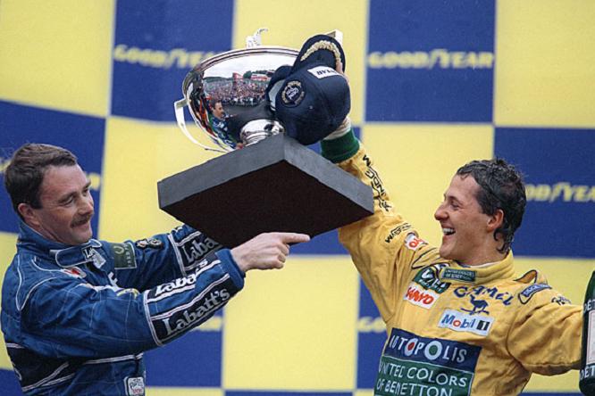 foto9 Schumacher re di Spa podio 1992