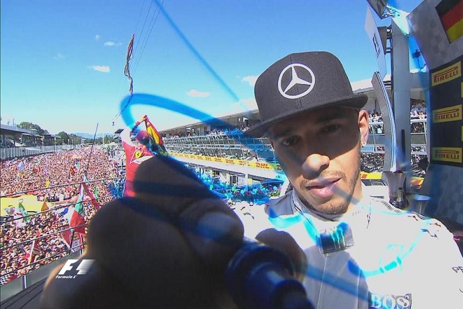 Hamilton sul podio di Monza 2015