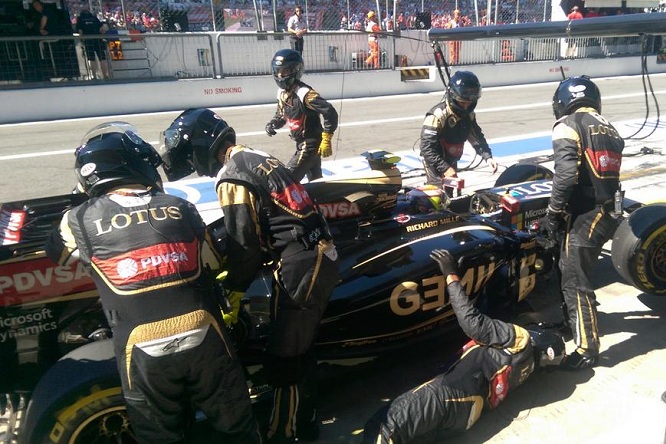 Lotus Maldonado Monza 2015 1