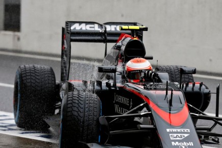 McLaren Button Suzuka PL2 2015