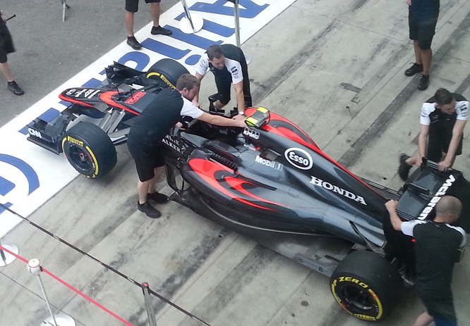 F1 | McLaren: ala posteriore nuova e muso vecchio