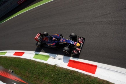 04.09.2015 - Free Practice 1, Max Verstappen (NED) Scuderia Toro Rosso STR10