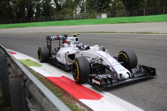 04.09.2015 - Free Practice 2, Valtteri Bottas (FIN) Williams F1 Team FW37