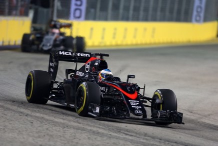 18.09.2015 - Free Practice 1, Fernando Alonso (ESP) McLaren Honda MP4-30