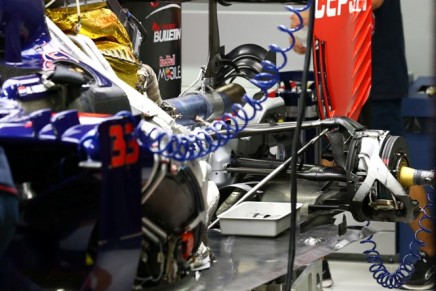 18.09.2015 - Free Practice 2,  Scuderia Toro Rosso STR10, detail