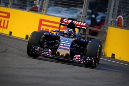 19.09.2015 - Free Practice 3, Max Verstappen (NED) Scuderia Toro Rosso STR10