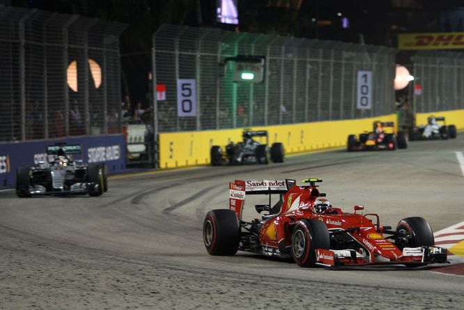 F1 | Lowe solidarizza con la Mercedes: “Mi ricordo il 2015”
