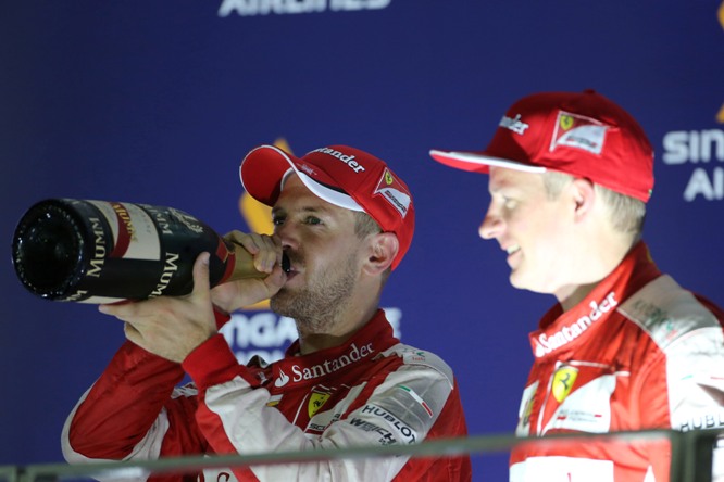 Photo4_s.r.l._736014 - Raikkonen e Vettel - Ferrari