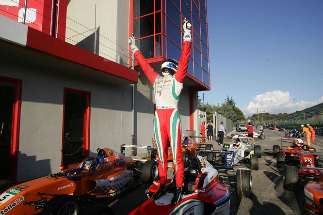 Ralf Aron (Prema Power Team,Tatuus F.4 T014 Abarth #99)