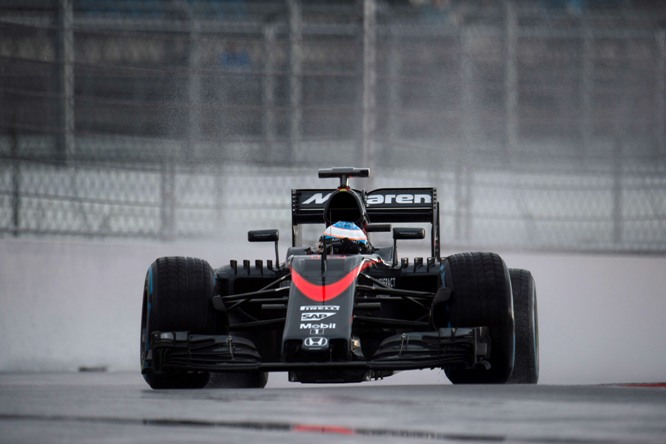 09.10.2015 - Free Practice 1, Fernando Alonso (ESP) McLaren Honda MP4-30