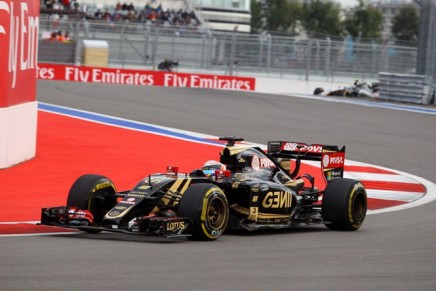 10.10.2015 -  Qualifying, Romain Grosjean (FRA) Lotus F1 Team E23