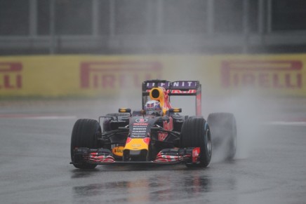 25.10.2015- Qualifying, Daniel Ricciardo (AUS) Red Bull Racing RB11