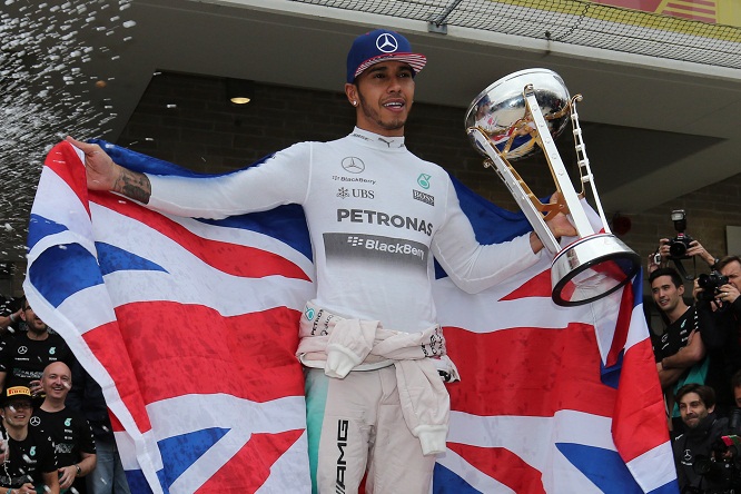 F1 | Hamilton: “Mi aspetto un dominio Mercedes anche nel 2016”
