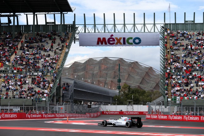 30.10.2015 - Free Practice 1, Valtteri Bottas (FIN) Williams F1 Team FW37