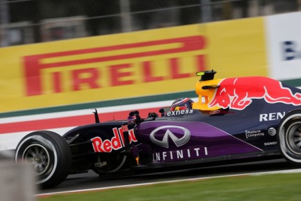 31.10.2015- Free Practice 3, Daniil Kvyat (RUS) Red Bull Racing RB11