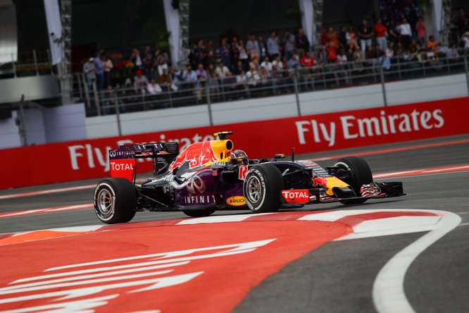 F1 | Red Bull, un millesimo di secondo tra Kvyat e Ricciardo