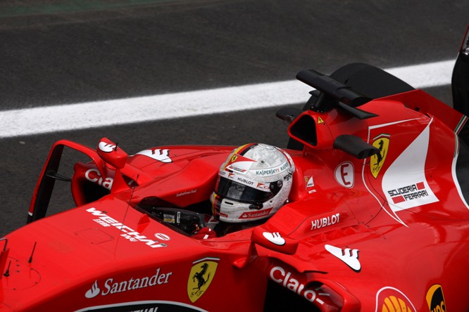 13.11.2015 - Free Practice 1, Sebastian Vettel (GER) Scuderia Ferrari SF15-T