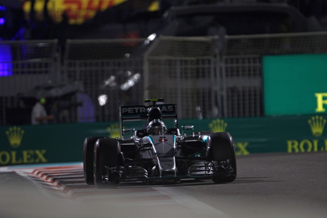 27.11.2015 - Free Practice 2, Nico Rosberg (GER) Mercedes AMG F1 W06