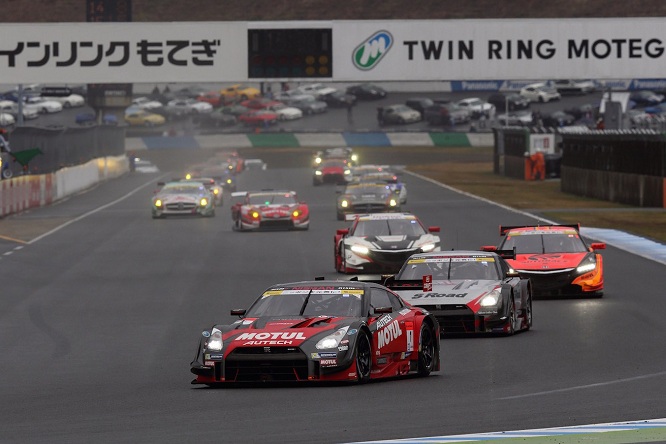 SuperGT 2015 Ronnie Quintarelli e Tsugio Matsuda (1)