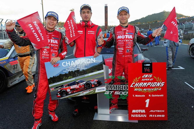 SuperGT 2015 Ronnie Quintarelli e Tsugio Matsuda (3)