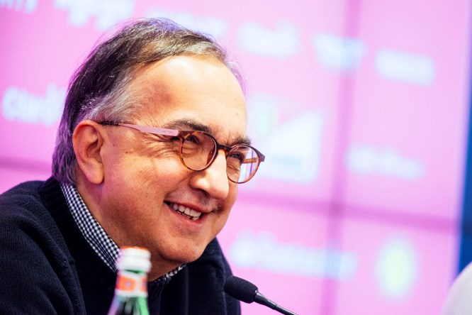 Conferenza-Ferrari-2015-Fine-anno-Marchionne-2