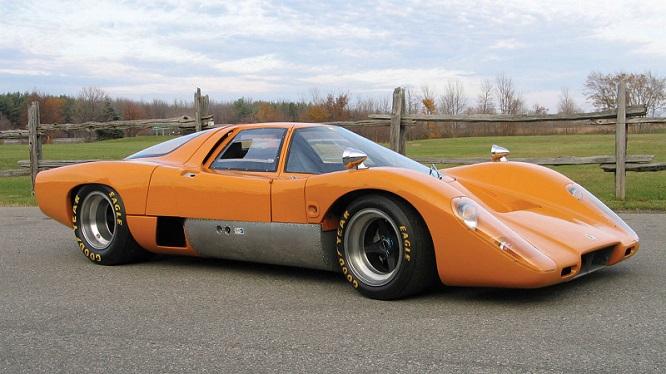 McLaren M6GT orange