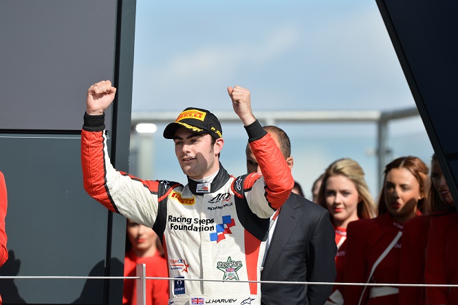 GP3 series Silverstone, England 28-30 June 2013