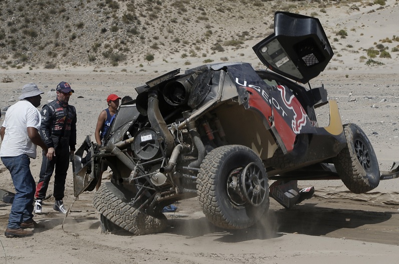 Dakar | Successo per la Mini, Loeb perde un’ora!