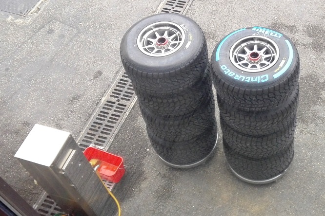 PaulRicard-2016-Test-Pirelli-day1-012-Set-Cinturato-e-non-marcato