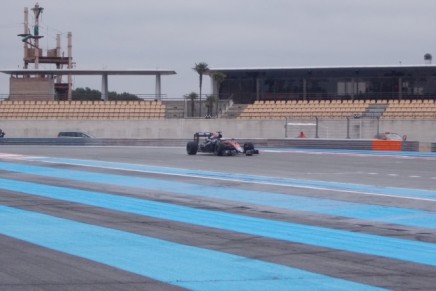 PaulRicard-2016-Test-Pirelli-day2-035-Stoffel-Vandoorne-McLaren