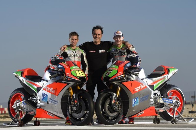 MotoGP | Presentata l’Aprilia 2016 di Bradl e Bautista