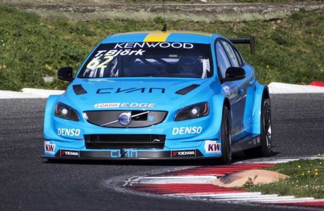 Volvo_WTCC_2016