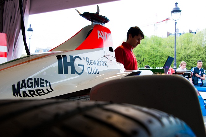 Mahindra Racing Parners With Magneti Marelli 04