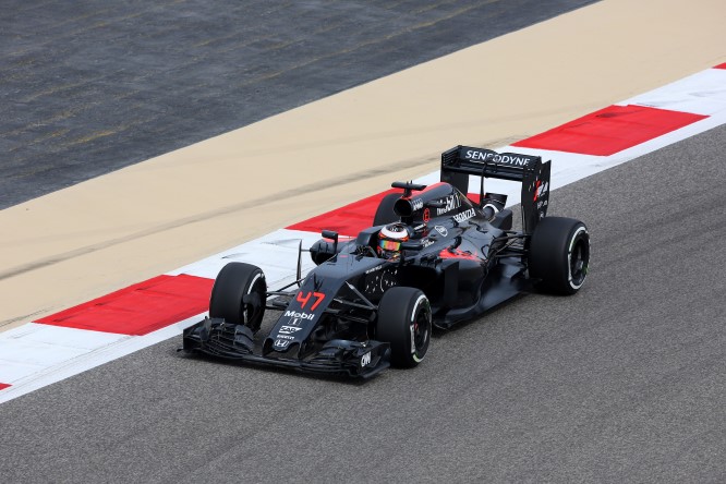 F1 | Qualifiche GP Bahrain: la bella sorpresa Vandoorne